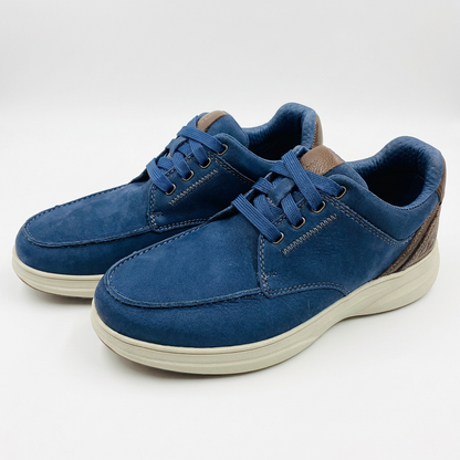 Clarks   S - Blue