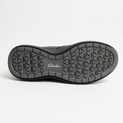 Clarks   S - Black