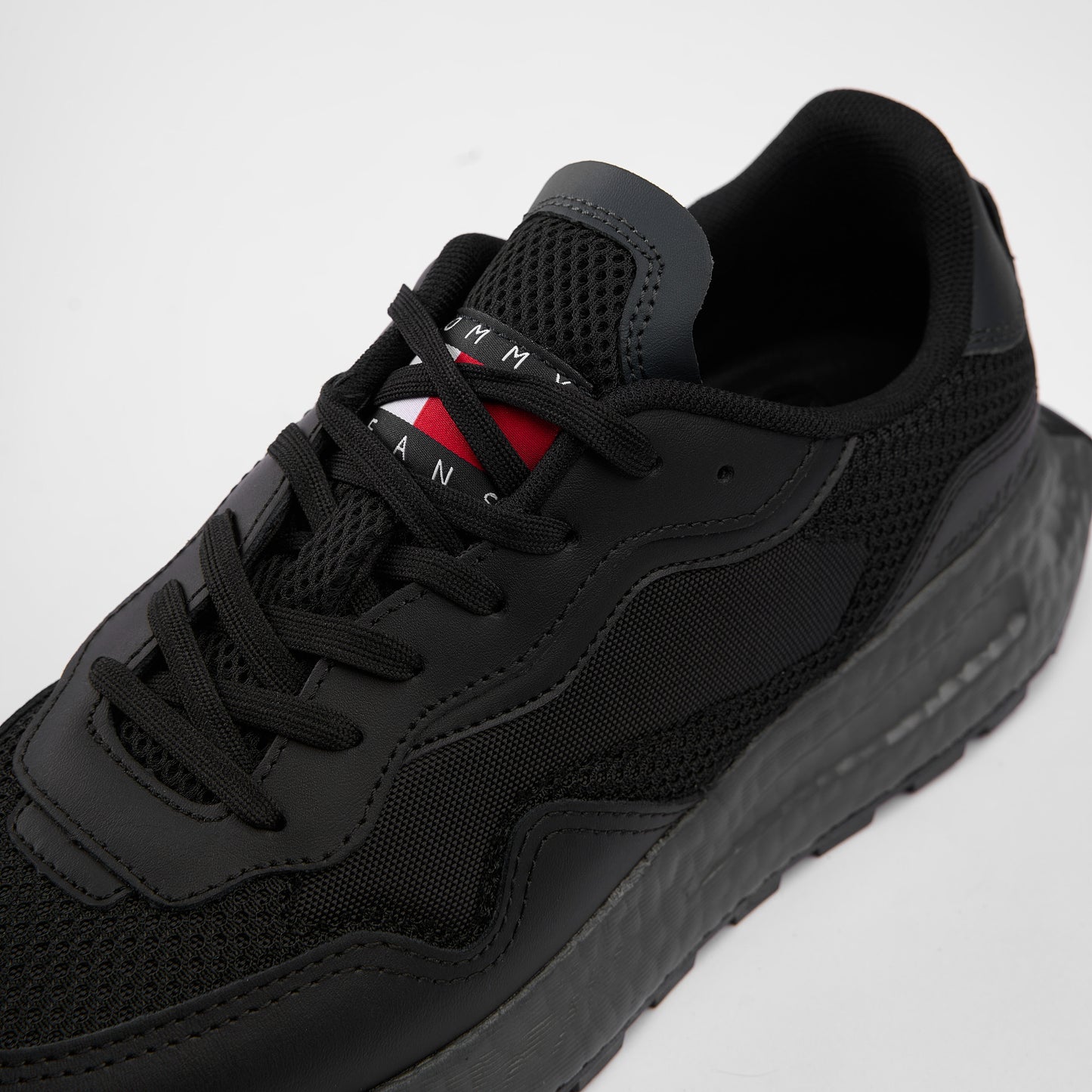 Tommy Phantom Black