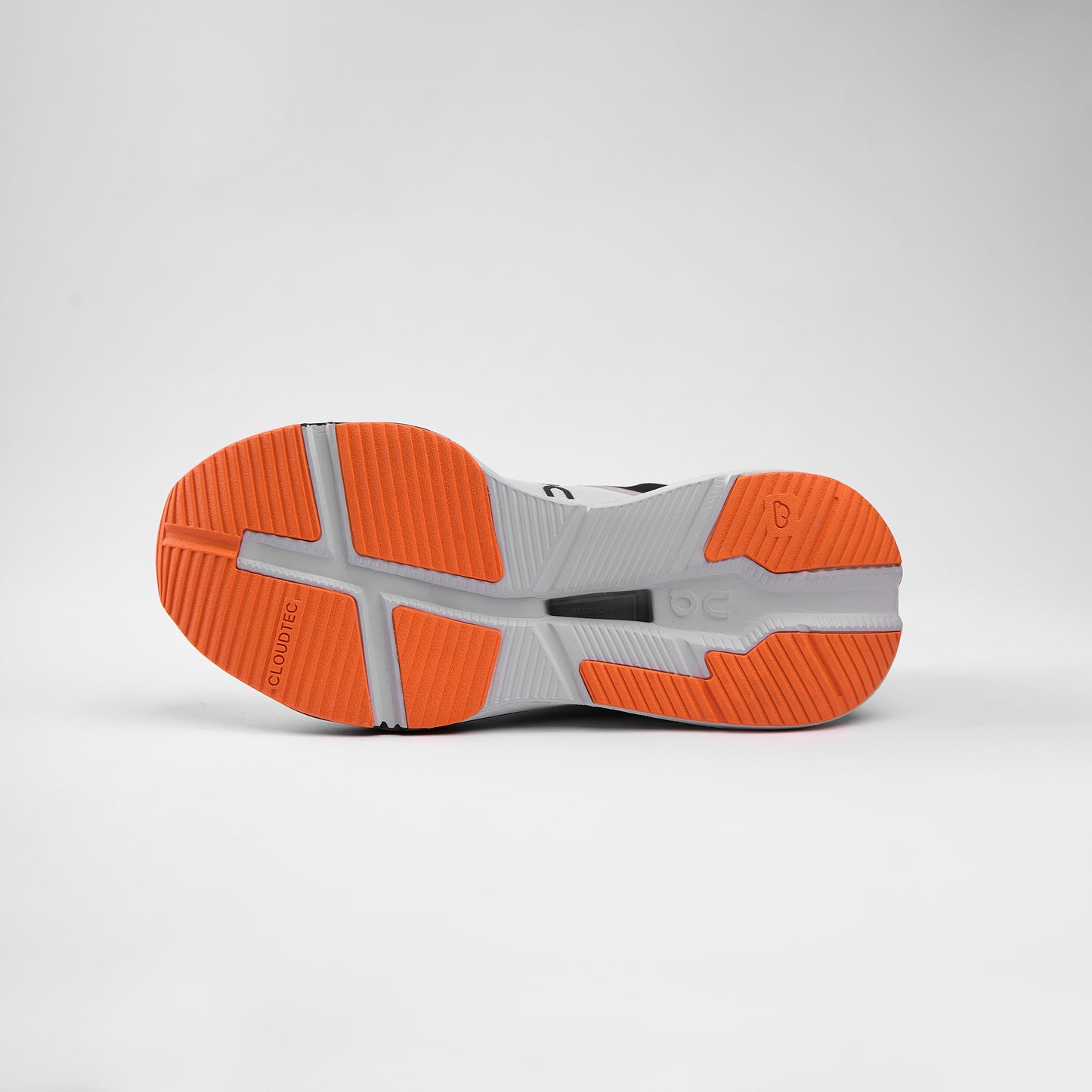 Cloudrunner Neon Flow