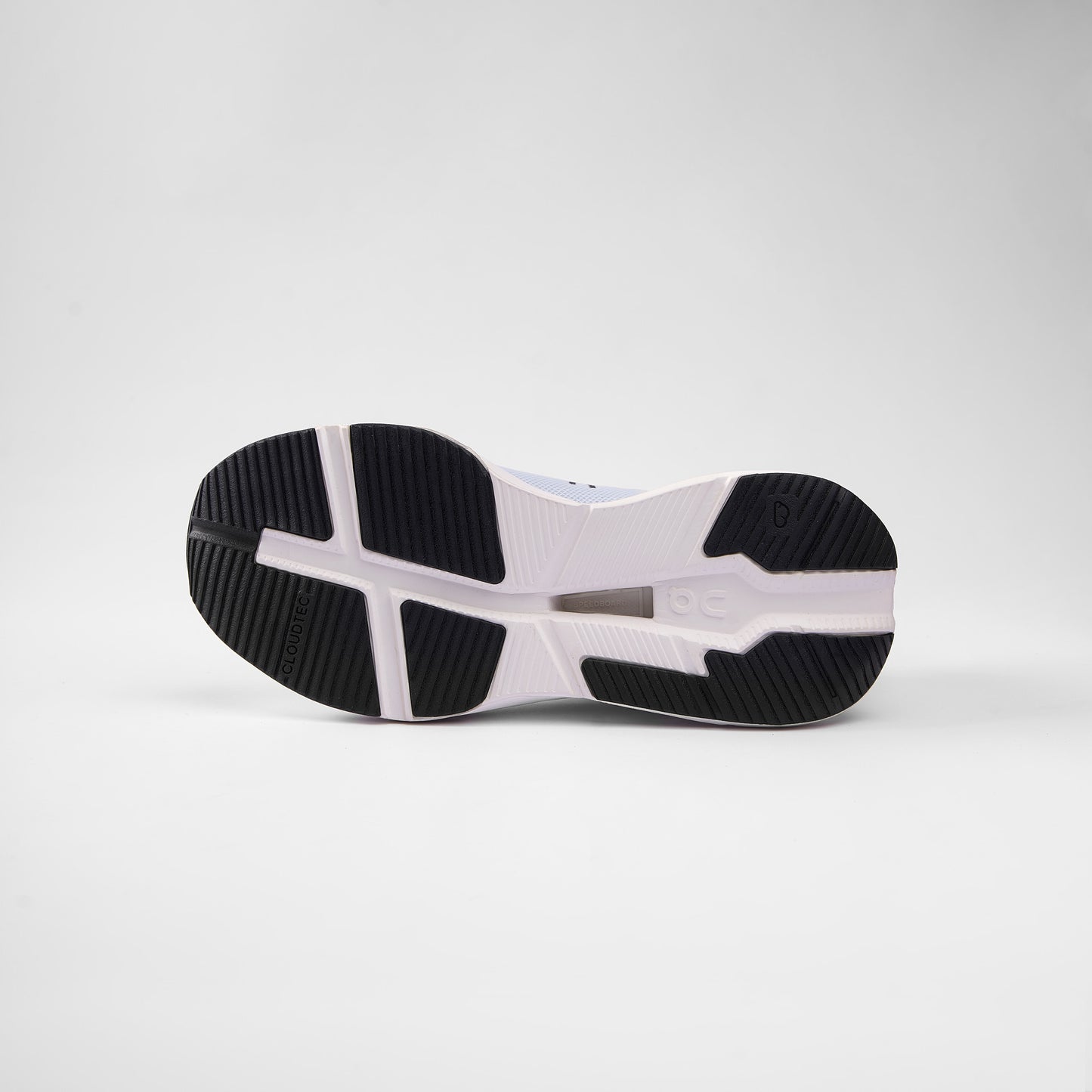 On Cloudrunner White Black