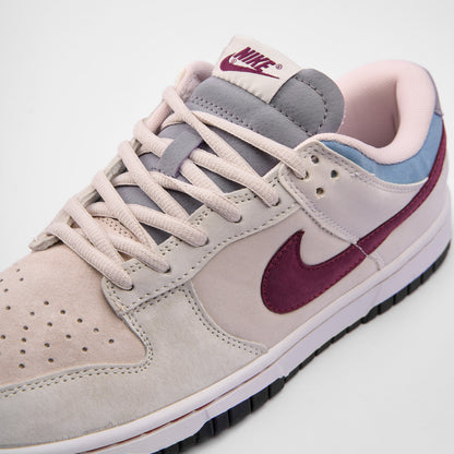 Dunk Low Vintage Berry