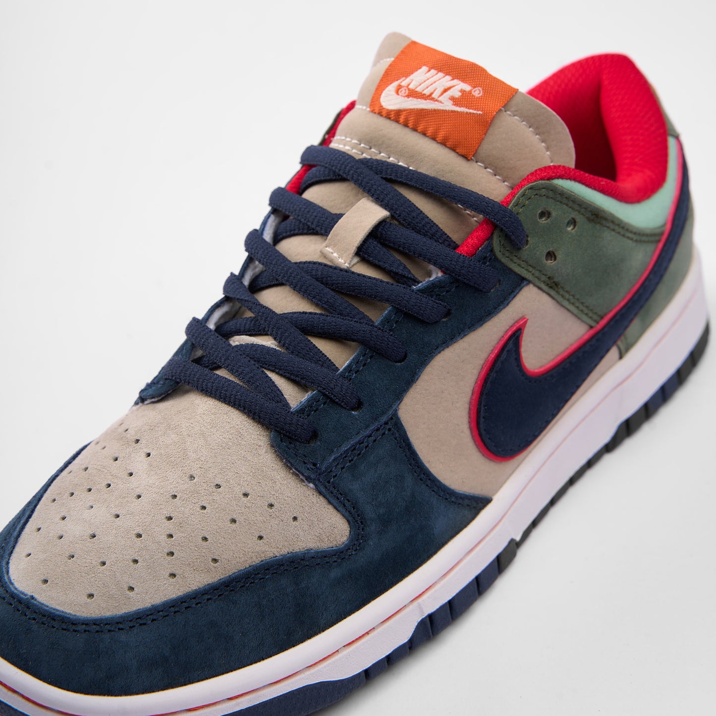 Nike Dunk Urban Olive