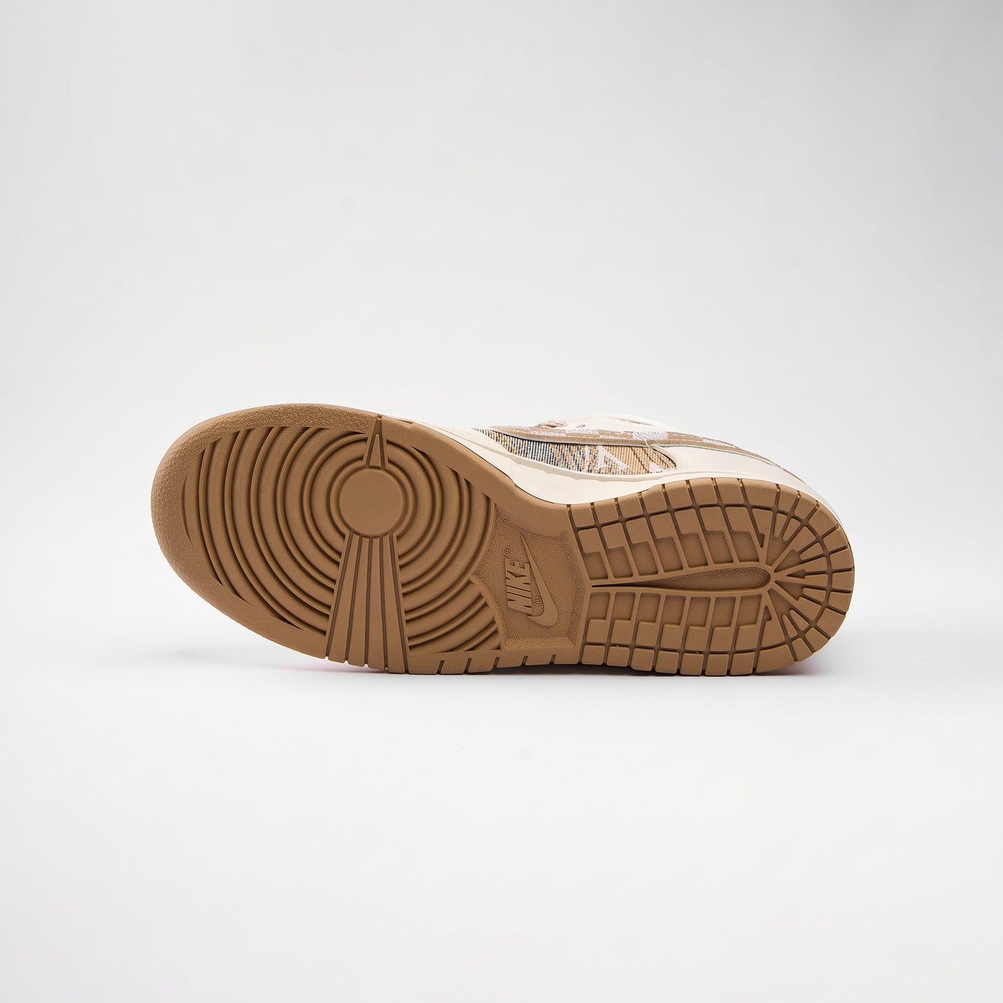 Dunk Low LV Caramel