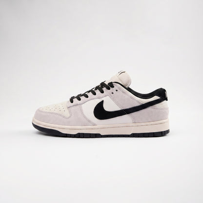 Nike Dunk Low x Stussy