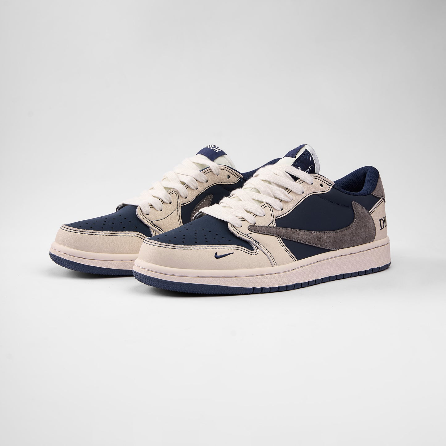 Dunk Low Navy Cream