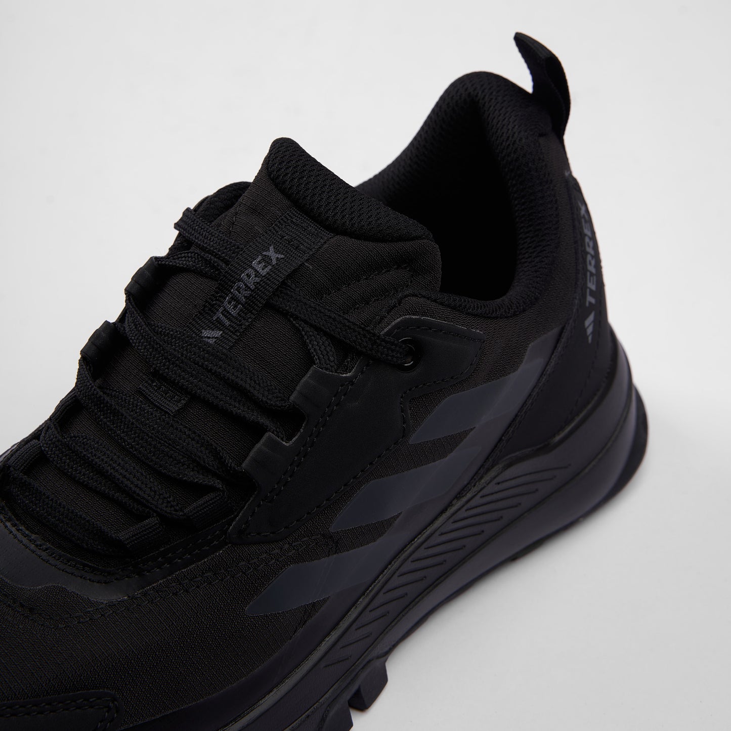 Terrex All Black
