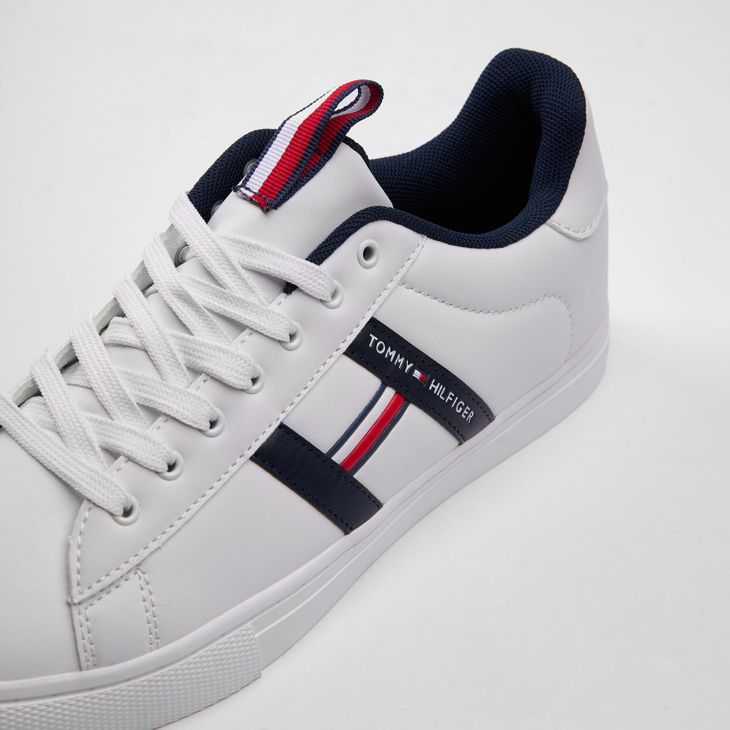 Tommy Hilfiger Classic White